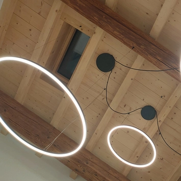 Illuminazione professionale su misura per uno studio dentistico